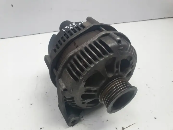 Range Rover III L322 3.0 D ALTERNATOR YLE500180 oryginał
