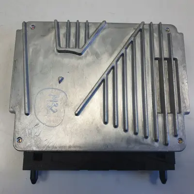 Volvo S80 I 2.4 20V KOMPUTER SILNIKA sterownik 08627148a 079700-8951