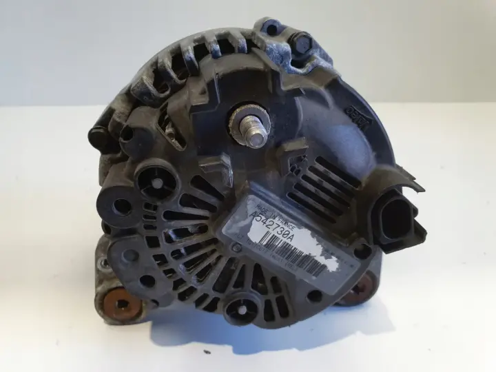 Audi A3 II 8P 1.6 TDI ALTERNATOR