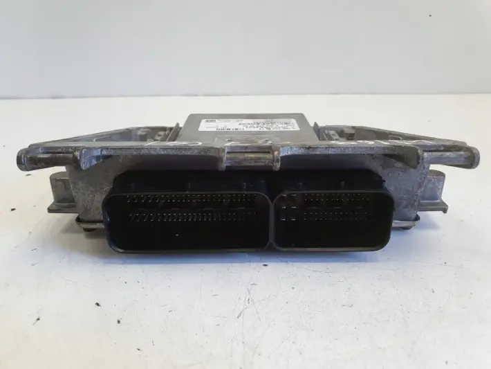 Mercedes W169 1.7 8V STEROWNIK SILNIKA komputer A2661538879 5WK90957
