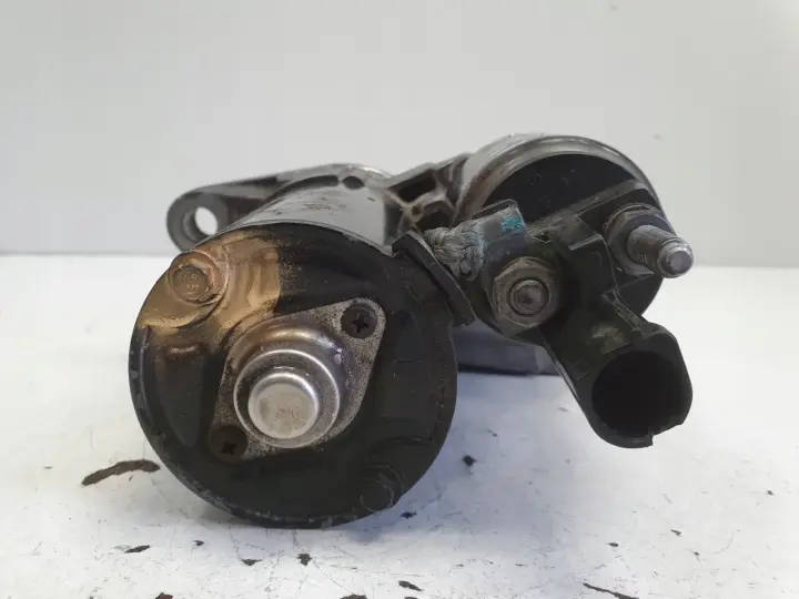 Skoda Octavia II 1.6 FSI ROZRUSZNIK bosch 0001120406