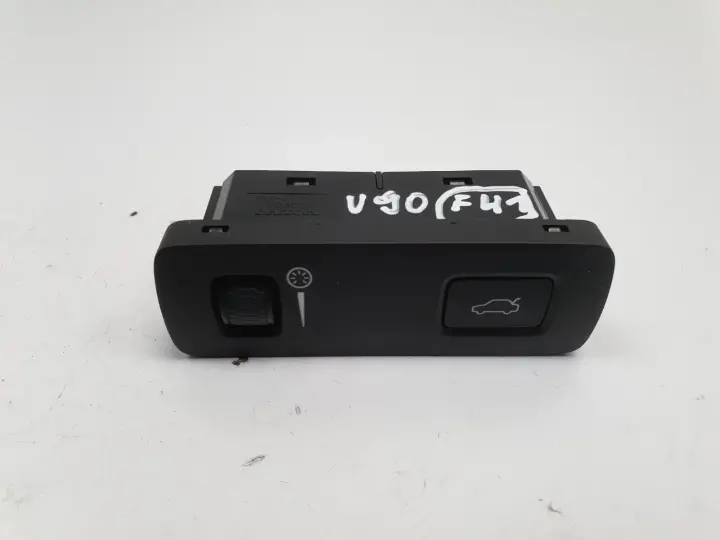 Volvo S90 II XC60 II XC90 II PRZYCISK KLAMPY BGAŻNIKA 31376510