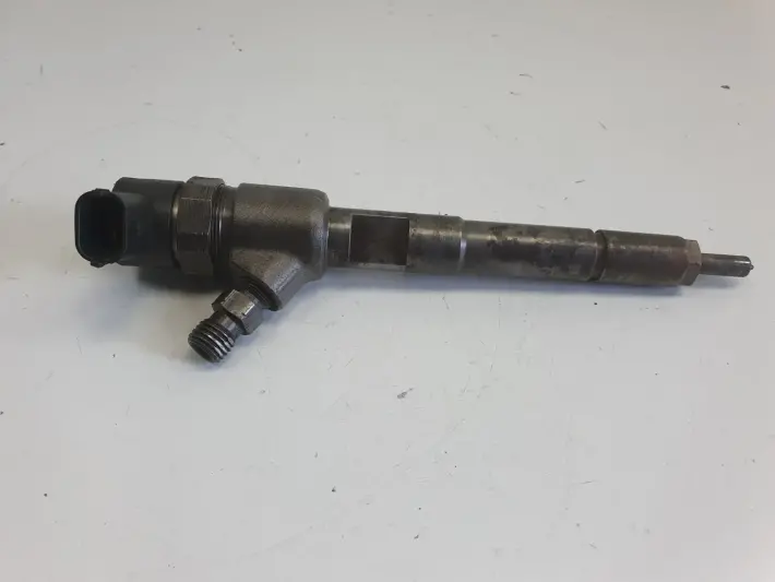 Citroen Nemo 1.3 HDI WTRYSKIWACZ wtrysk 0445110351