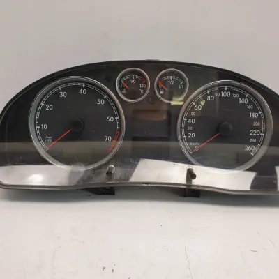 VW Passat B5 1.6 8V LICZNIK ZEGARY 110080198 Eu