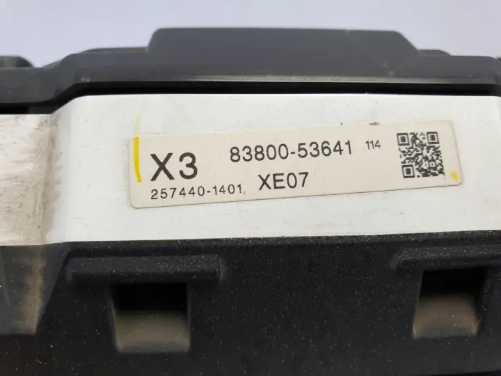Lexus IS220 IS II 2.2 D LICZNIK ZEGARY 83800-53641