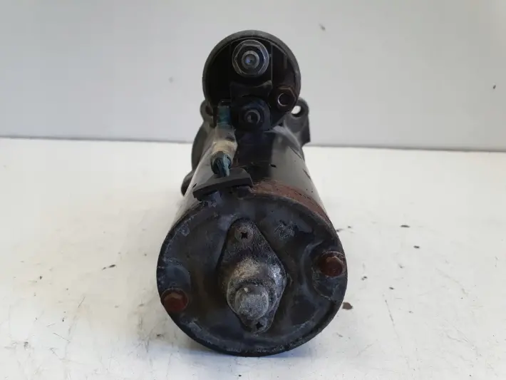 Volvo CX60 2.4 D D5 ROZRUSZNIK bosch 31327066 0001109398