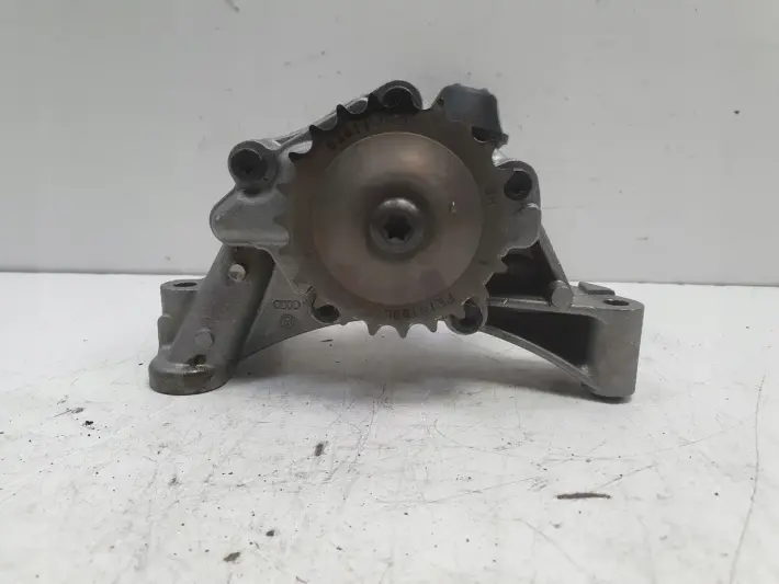 Audi A3 II 8P 1.9 TDI POMPA OLEJU olejowa 038115105C