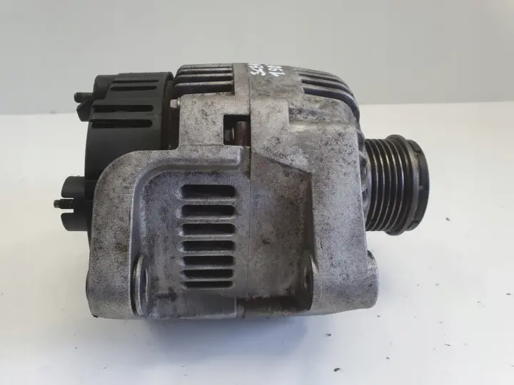Renault Scenic I 1.9 DTI ALTERNATOR valeo