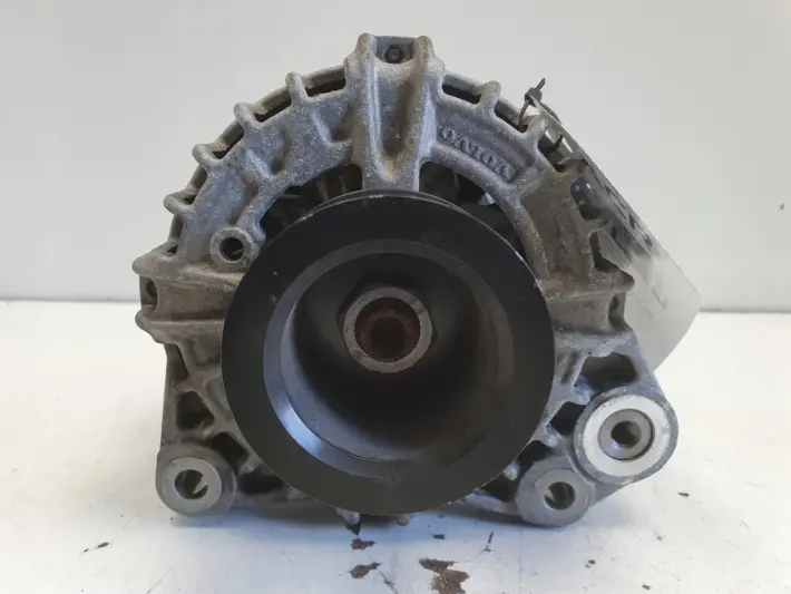 Volvo V40 II 2.0 D D2 ALTERNATOR 150A 31419101