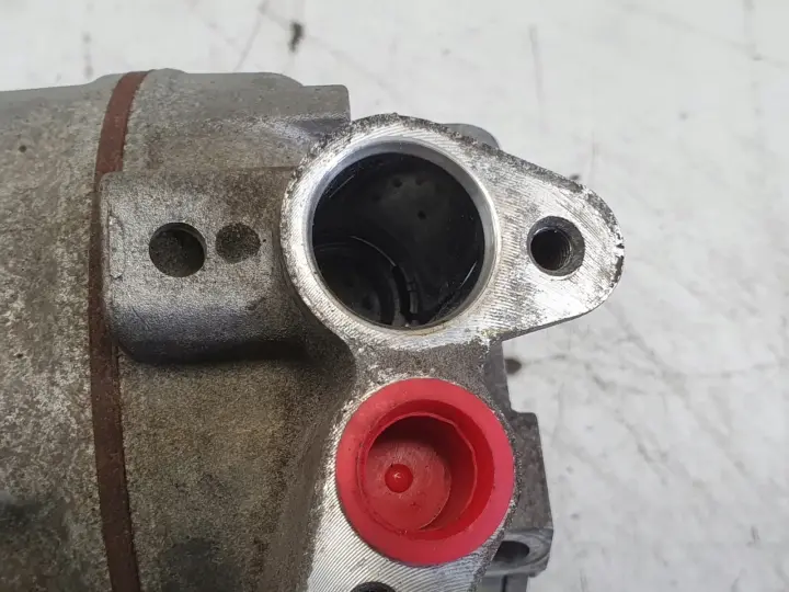 Renault Captur 0.9 TCe SPRĘŻARKA KLIMATYZACJI pompa 926000734R