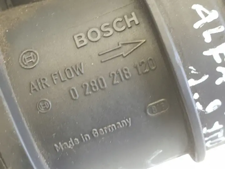 Alfa Romeo GT 1.9 JTD PRZEPŁYWOMIERZ POWIETRZA 0280218120