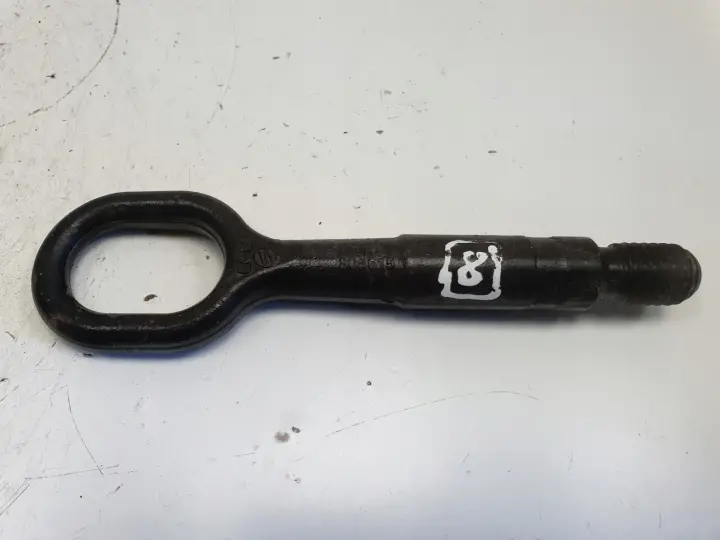 Audi A4 A6 A7 Q5 UCHO HOLOWNICZE Wkrętka hak 8K0805615