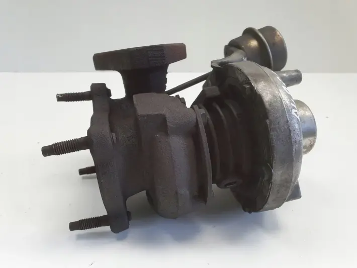 Audi A4 B5 1.9 TDI TURBOSPRĘŻARKA turbo 028145702