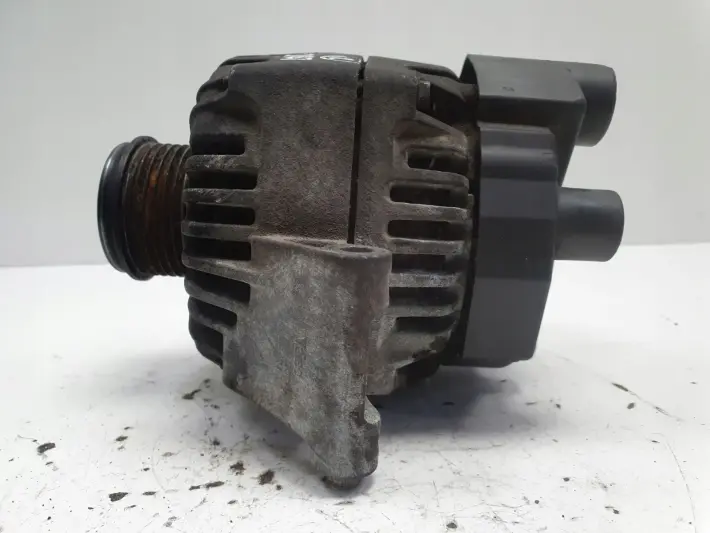 Fiat Punto II 1.3 M-JET ALTERNATOR valeo 51718499 75A