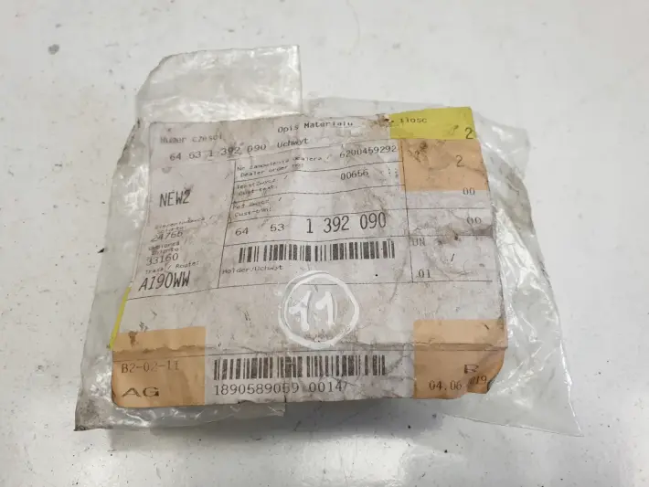BMW E31 840 850 i MOCOWANIE ZATRZASK LAMPY 1392090