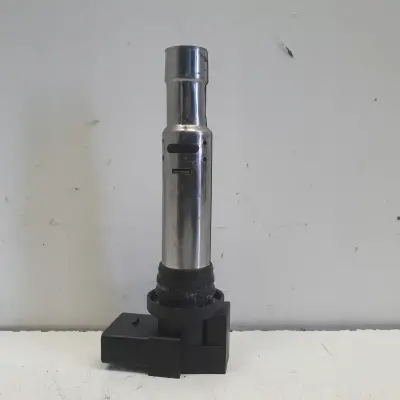 Skoda Fabia I 1.2 12V CEWKA ZAPŁONOWA 036905715E