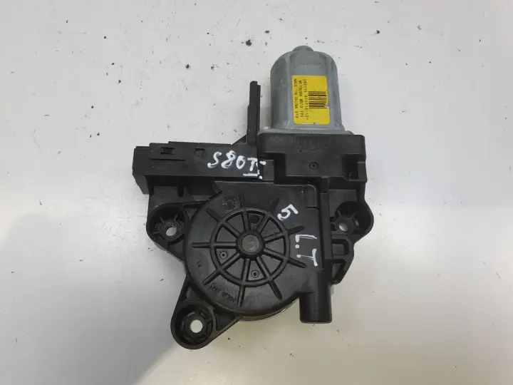 Volvo V70 III S80 II SILNICZEK SZYBY lewy tył KIEROWCY 970715