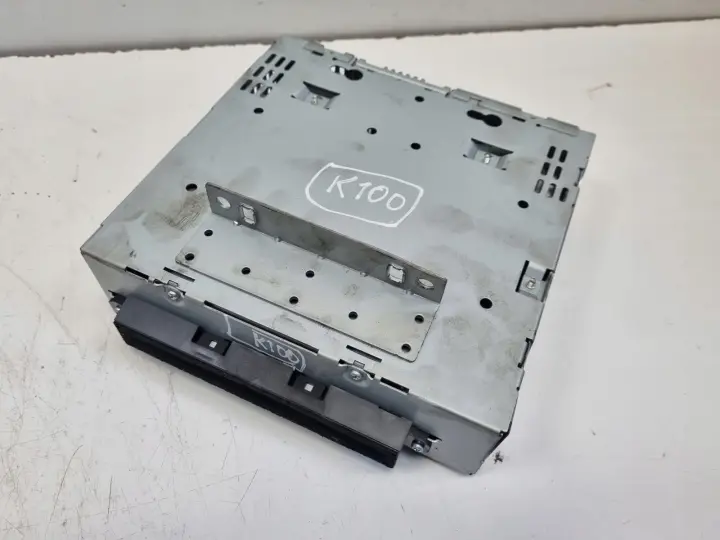 Volvo S40 II V50 RADIO CD radioodtwarzacz CZYTNIK PŁYT 31328059