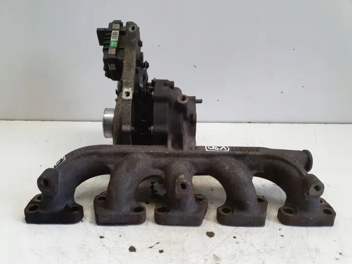 Volvo S80 II V70 III 2.4 D5 TURBOSPRĘŻARKA turbo 31219697