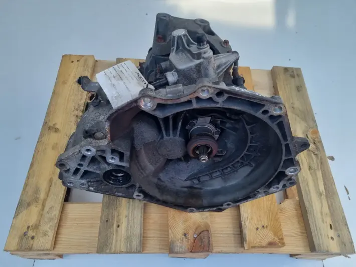 Opel Corsa D 1.4 16V SKRZYNIA BIEGÓW AT6W419 manual MANUALNA