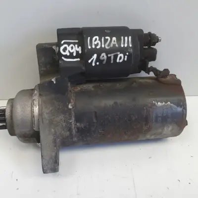 Seat Ibiza III 1.9 TDI ROZRUSZNIK bosch 0001125021 02T911023C
