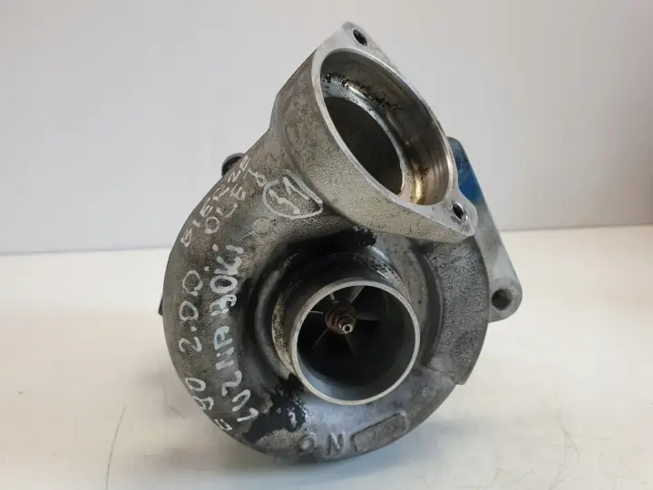 BMW E90 E91 2.0 D TURBOSPRĘŻARKA turbo 49S35-05671