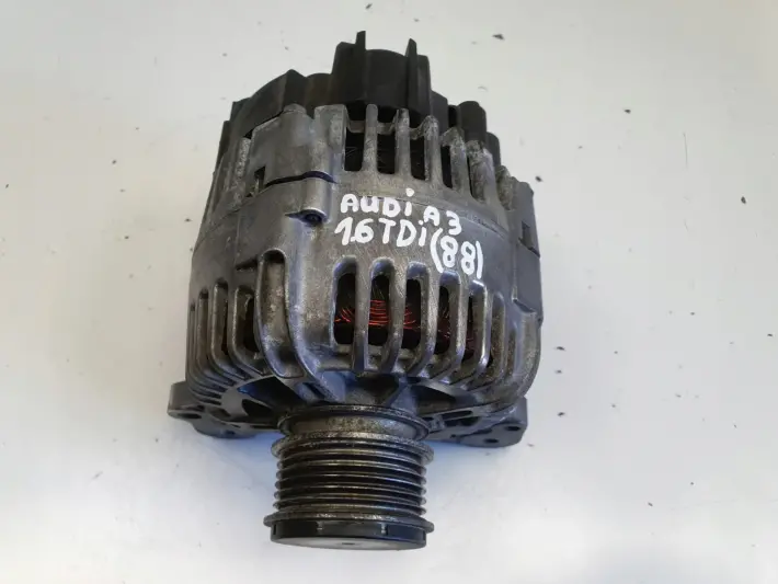 Audi A3 II 8P 1.6 TDI ALTERNATOR