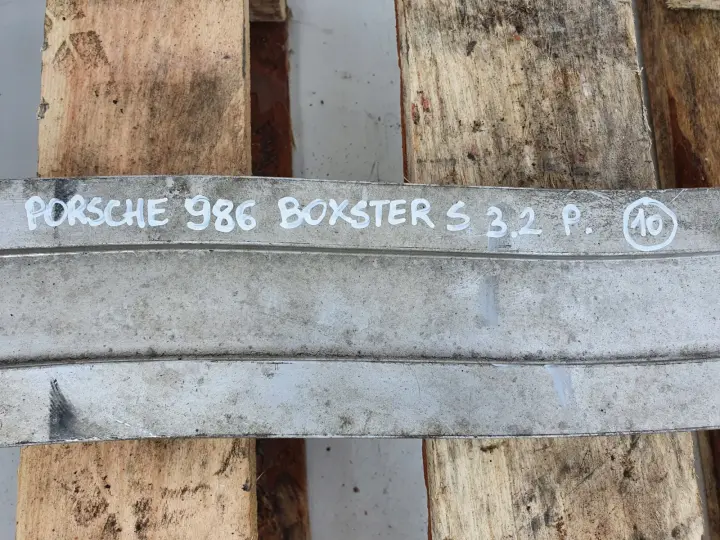 Porsche Boxster 986 TYLNA BELKA Wzmocnienie