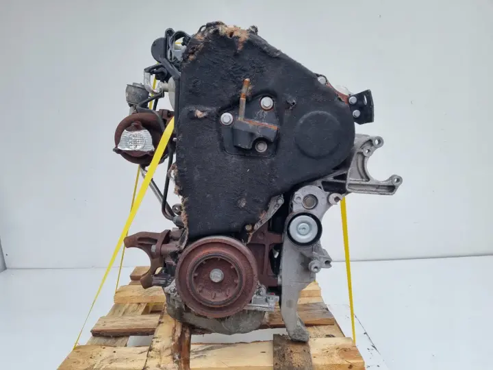 SILNIK KOMPLET Opel Vivaro 1.9 CDTI DCI tylko 82tyś igiełka F9Q760