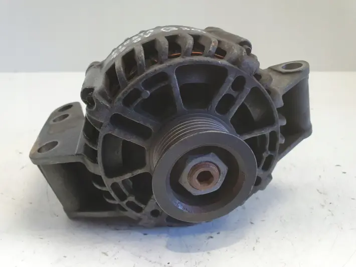 Ford Fiesta V 1.3 8V ALTERNATOR visteon