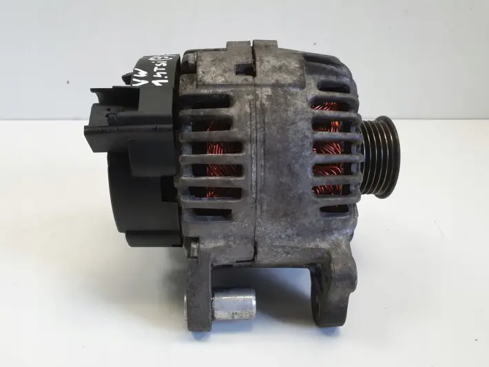 VW Golf VI 1.4 TSI ALTERNATOR valeo