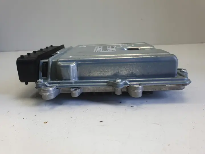 Volvo V40 II 2.0 D3 STEROWNIK SILNIKA komputer 31336983 0281018414