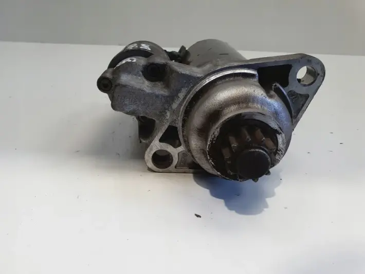 Skoda Fabia I 1.4 TDI ROZRUSZNIK 0001123018 bosch