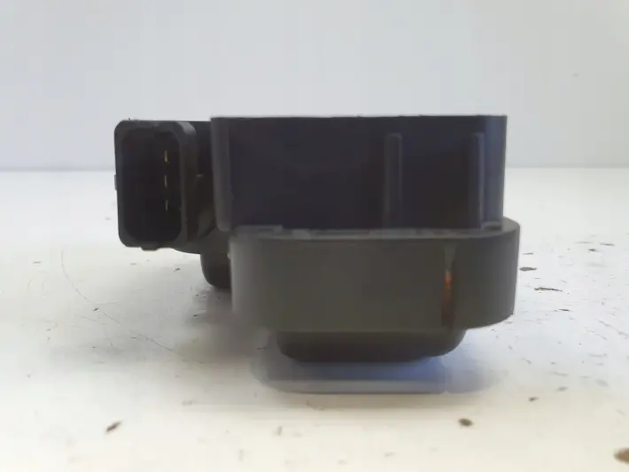 Mercedes W169 1.7 8V CEWKA ZAPŁONOWA 0221503035