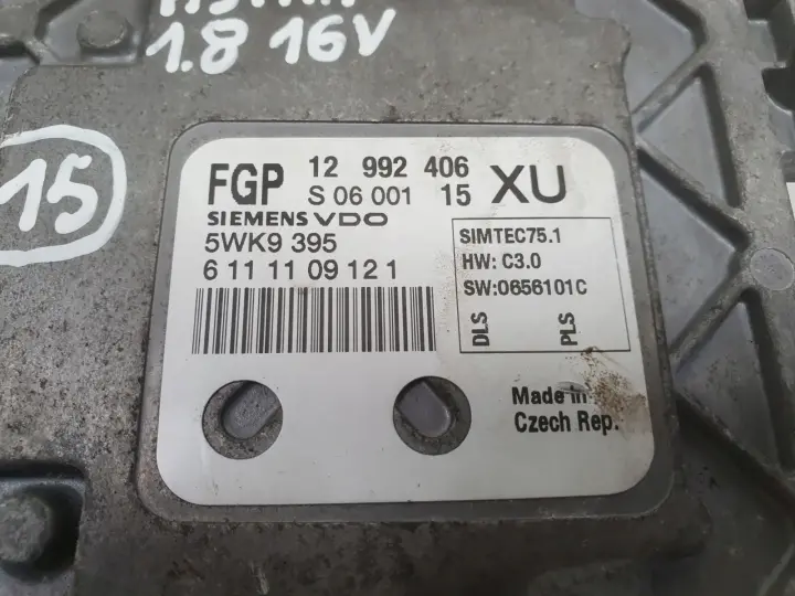 Opel Astra III H 1.8 16V STEROWNIK SILNIKA komputer 12992406 XU