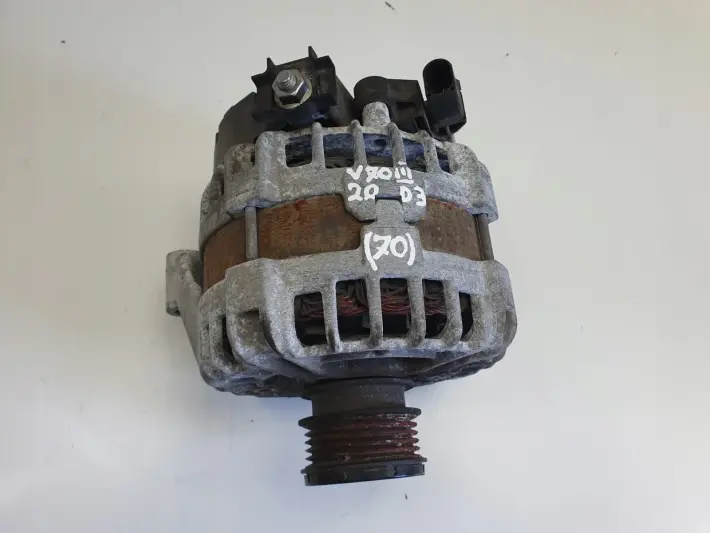 Volvo V70 III 2.0 D3 ALTERNATOR bosch 30659131