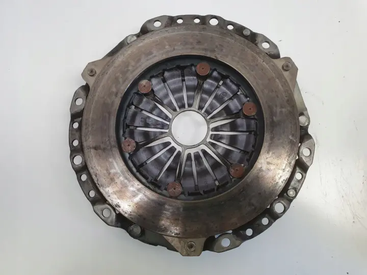 BMW E87 E90 2.0 i N43 KOŁO DWUMASOWE SPRZĘGŁO Tarcza docisk 323064210