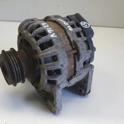 Renault Clio IV 1.2 16V ALTERNATOR 231003730R