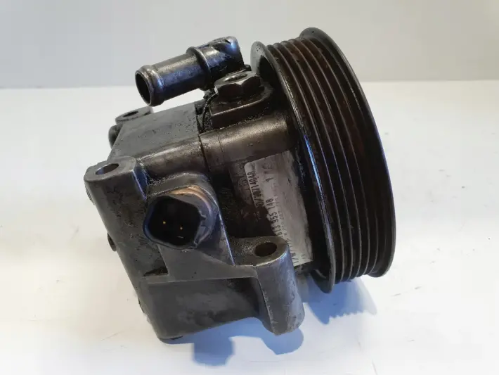 Ford Focus MK2 II 1.6 16V POMPA WSPOMAGANIA 30714048