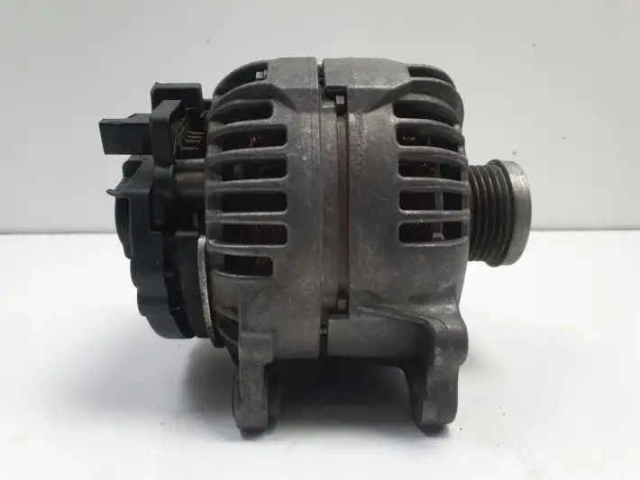 Skoda Rapid 1.2 TSI ALTERNATOR bosch 03C903025F 140A