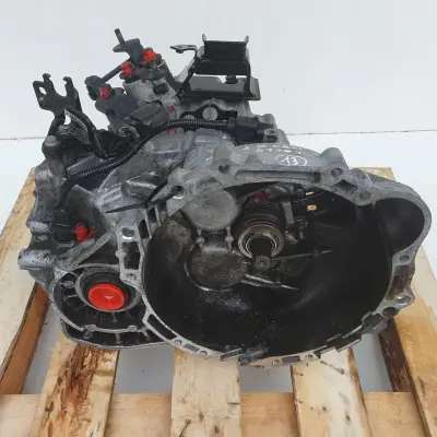 Kia Ceed I 2.0 CRDI SKRZYNIA BIEGÓW manualna S728JC manual