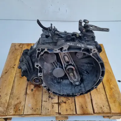 Mini R53 R56 1.6 D SKRZYNIA BIEGÓW 7568721 CIN manualna