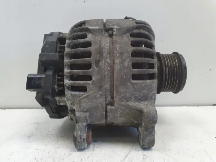 Audi A3 II 8P 1.6 TDI ALTERNATOR 03L903023