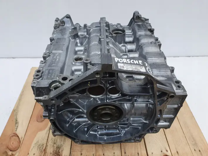 SILNIK Porsche Cayman 981 2.7 DÓŁ SILNIKA MA122C