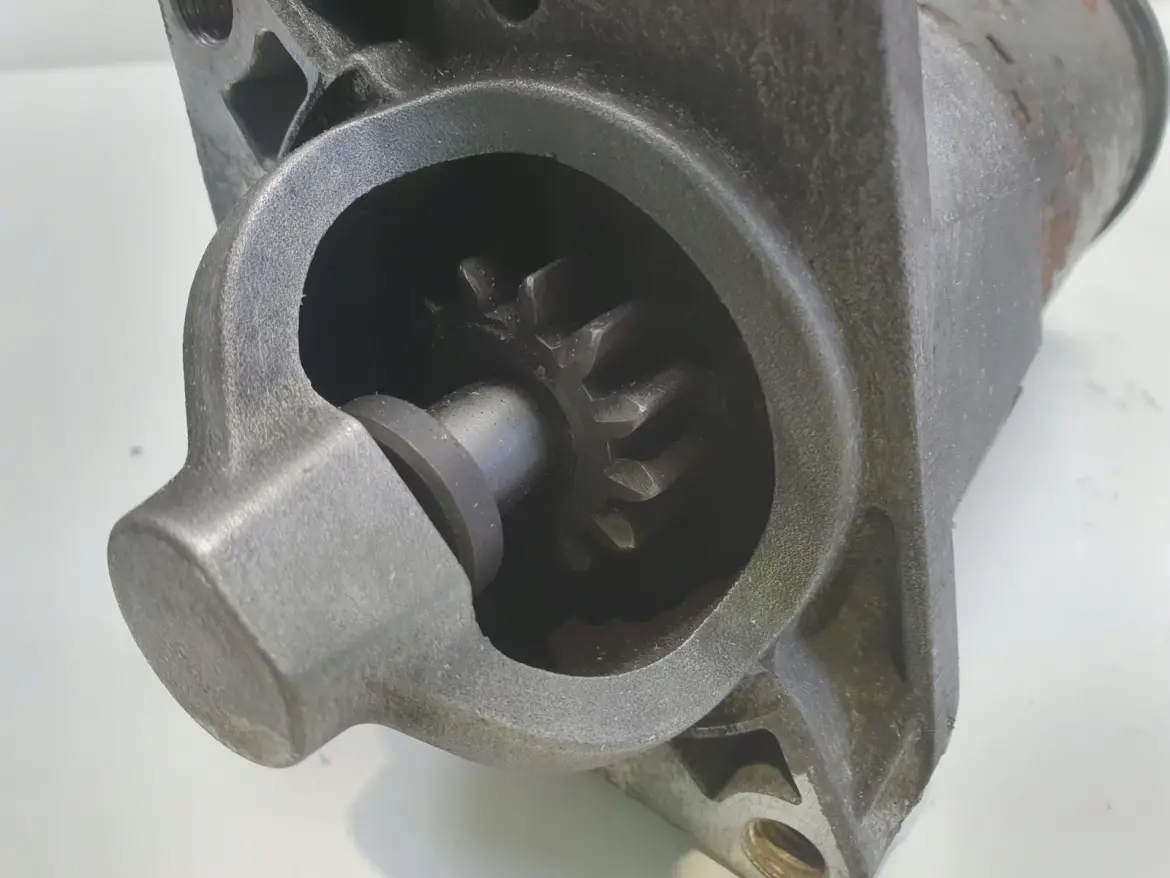 Dacia Duster 1.5 DCi ROZRUSZNIK 233007689R valeo