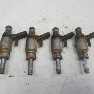 Audi A3 II 8P 2.0 TFSI WTRYSKIWACZ 06G906036B wtrysk