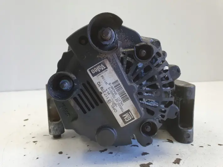 Opel Corsa C 1.3 CDTI ALTERNATOR 13117279YQ 706022082 90A
