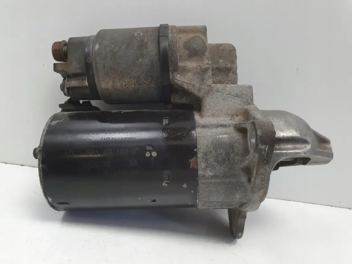 Opel Corsa D lift 1.0 12V ROZRUSZNIK bosch 55568572 0001107495 A10XEP