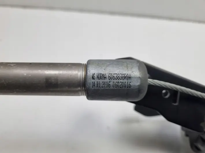 Volvo S60 I XC70 I V70 II lift PRAWY PAS BEZPIECZEŃSTWA Pasażera 6075637R