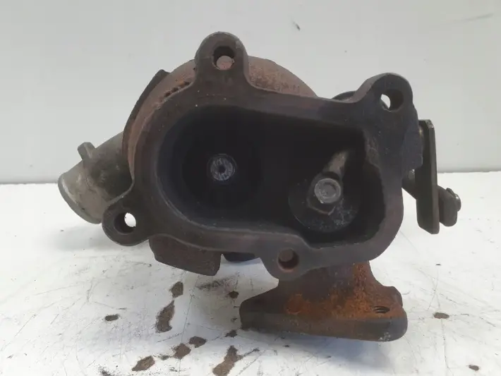 Opel Vectra C 2.0 DTI TURBOSPRĘŻARKA turbo 24461826